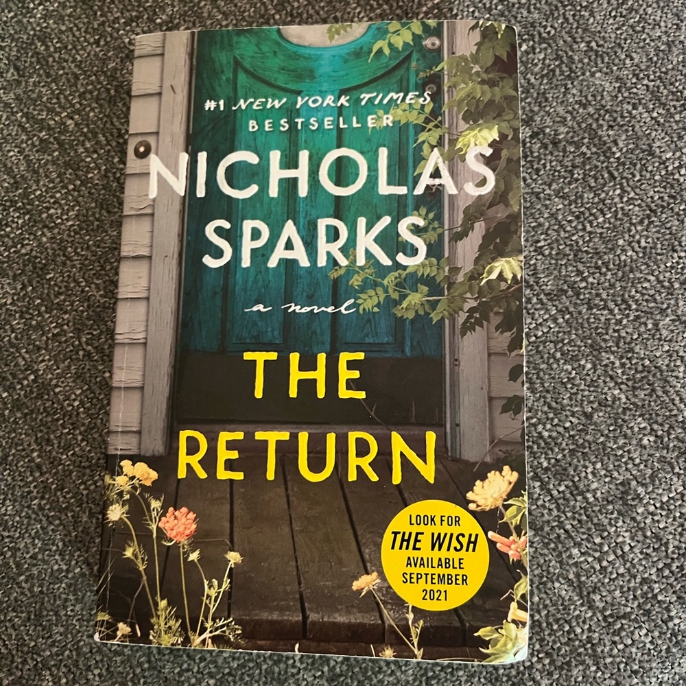 The Return by Nicholas Sparks Paperback